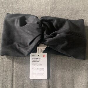 NWT lululemon athletica Black Ribbed Nulu Twist-Front Headband